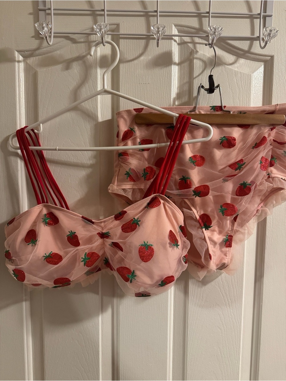 Pink Strawberry-Print Bikini Top & High-Waist Bottoms Retro Stage Summer Set